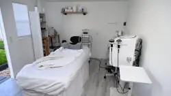 Florida woman arrested, accused of playing doctor in her backyard