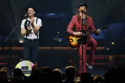 Concert review: The Lumineers stomp and clap it up at Xcel Energy Center